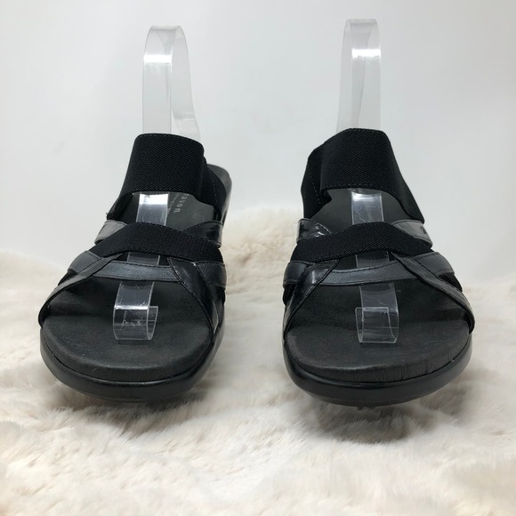 Aravon Black Strappy Women's Comfort Slide On Sandals 9B - Picture 5 of 8